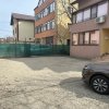 Garsonieră la Parter cu Balcon și Loc de Parcare – Spațioasă și Confortabilă