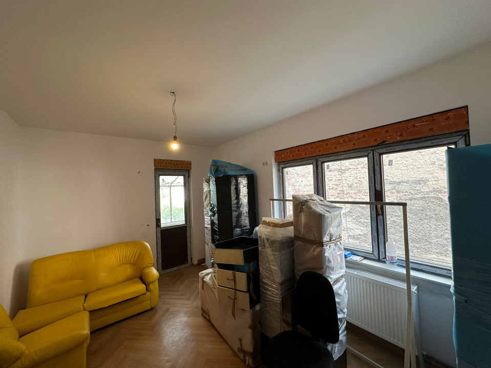 Apartament in vila, etaj 1