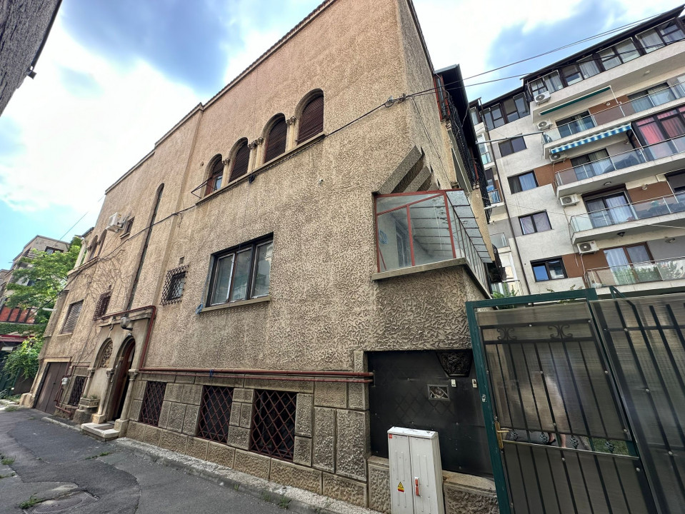 Apartament in vila, etaj 1