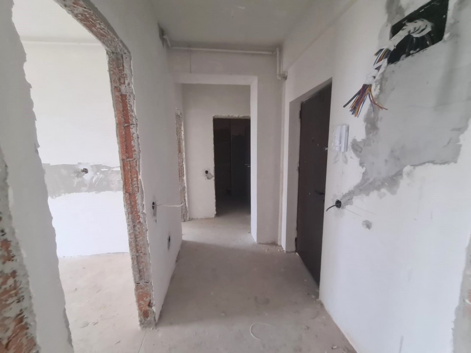 Apartament 2 camere cu terasa generoasa