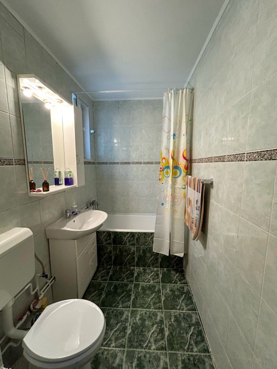 Apartament 3 camere metrou  Iancului