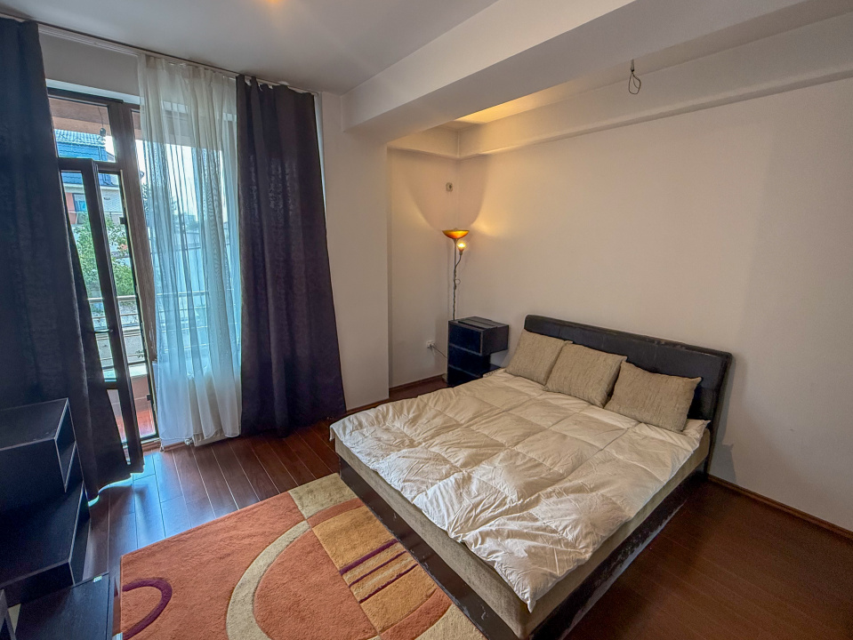 Apartament Bd. Gloriei, etaj 1, 2010