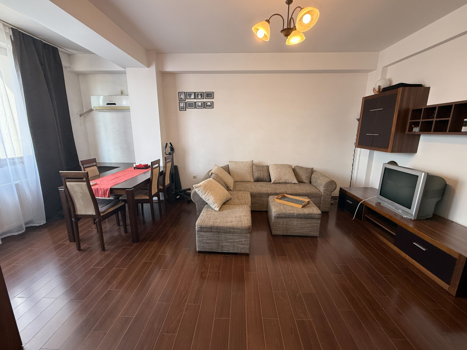 Apartament Bd. Gloriei, etaj 1, 2010