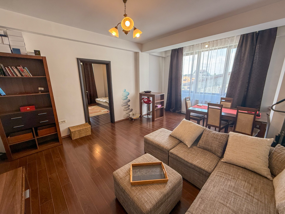 Apartament Bd. Gloriei, etaj 1, 2010