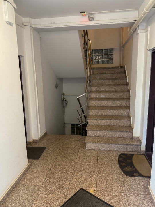 Apartament Bd. Gloriei, etaj 1, 2010