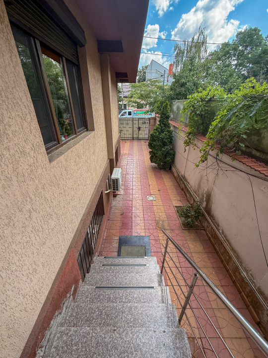 Apartament Bd. Gloriei, etaj 1, 2010