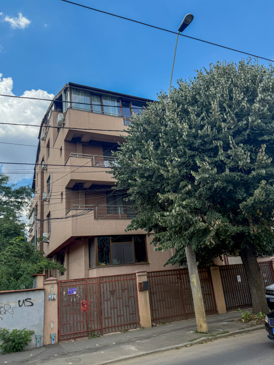 Apartament Bd. Gloriei, etaj 1, 2010