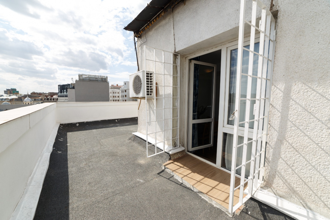 Apartament de închiriat – Universitate | 2 camere | Terasă 40 mp