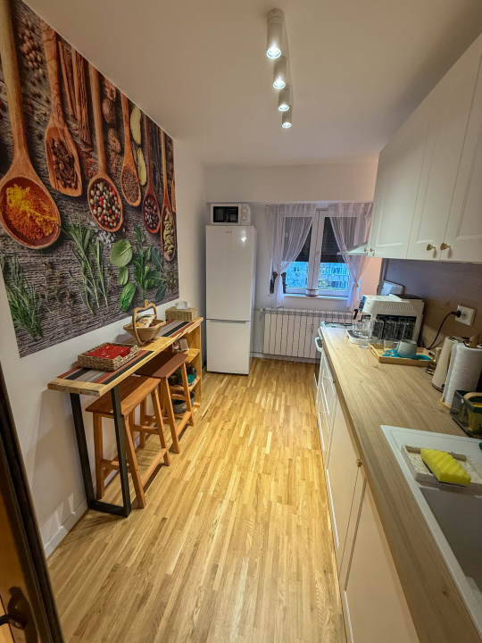 Apartament Unirii-`Goga, bloc din 2000, mobilat si utilat