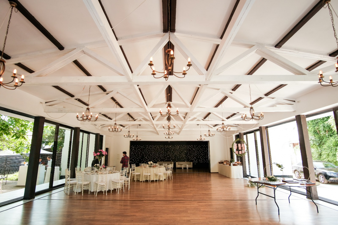 Spatiu evenimente langa Bucuresti, spatiu inchiriat cu 1500 €/luna