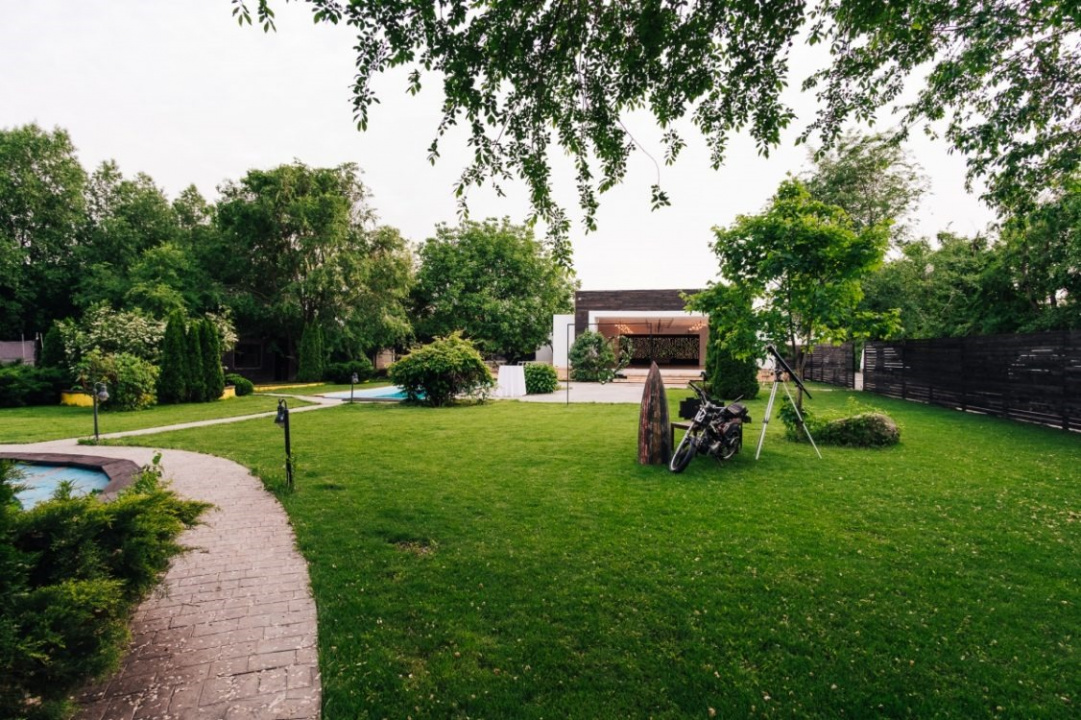 Spatiu evenimente langa Bucuresti, spatiu inchiriat cu 1500 €/luna