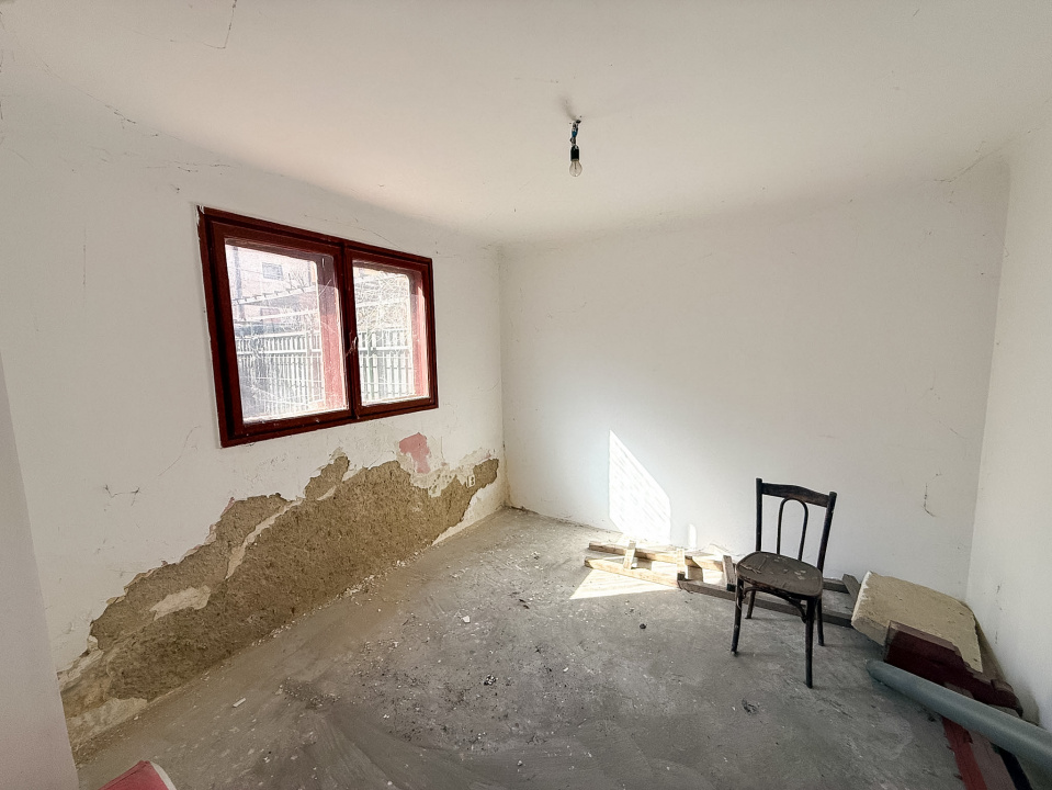 Casa cocheta D+P+M, Vatra Luminoasa, AC monsardare