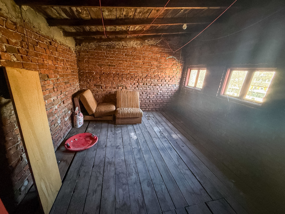 Casa cocheta D+P+M, Vatra Luminoasa, AC monsardare