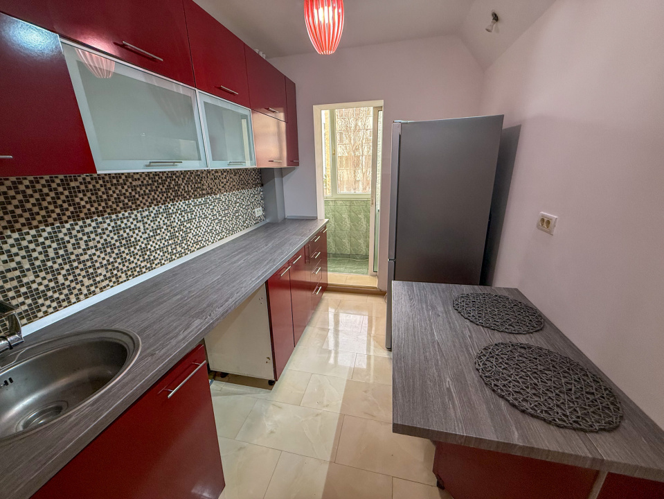 Apartament mobilat si utilat, parcare
