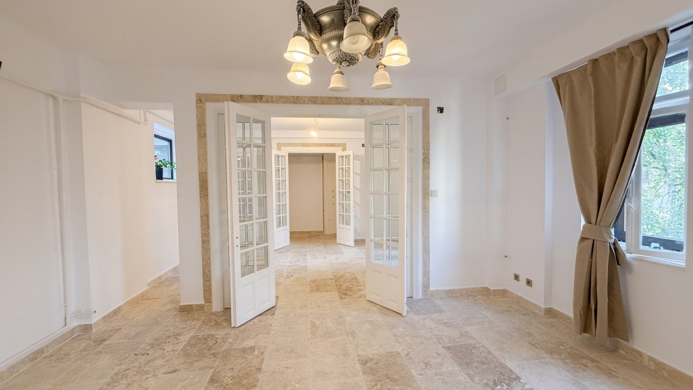 Apartament renovat lângă ASE, bloc boutique, centrala proprie